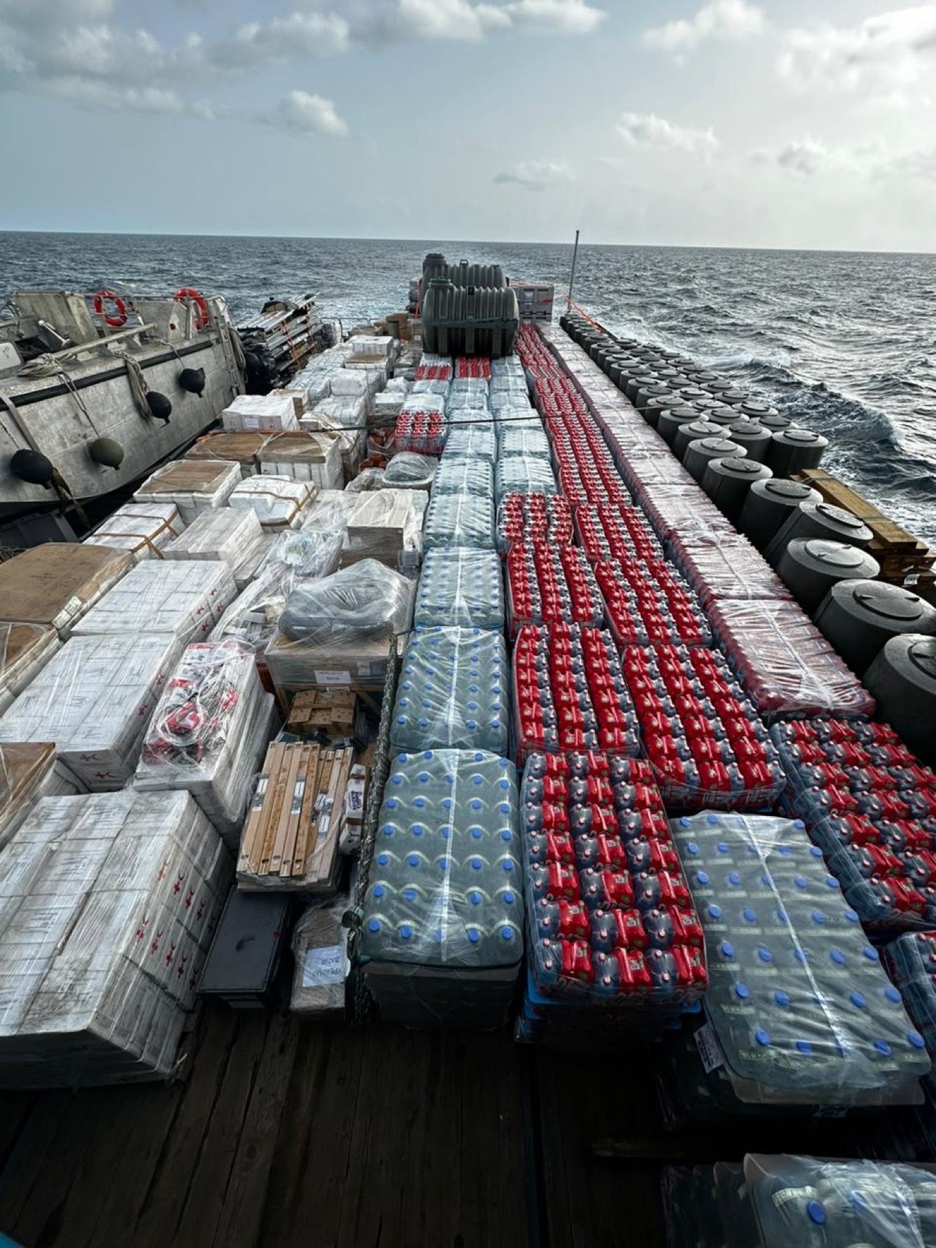 Marine Nationale crew helping coordinate relief supplies from Martinique