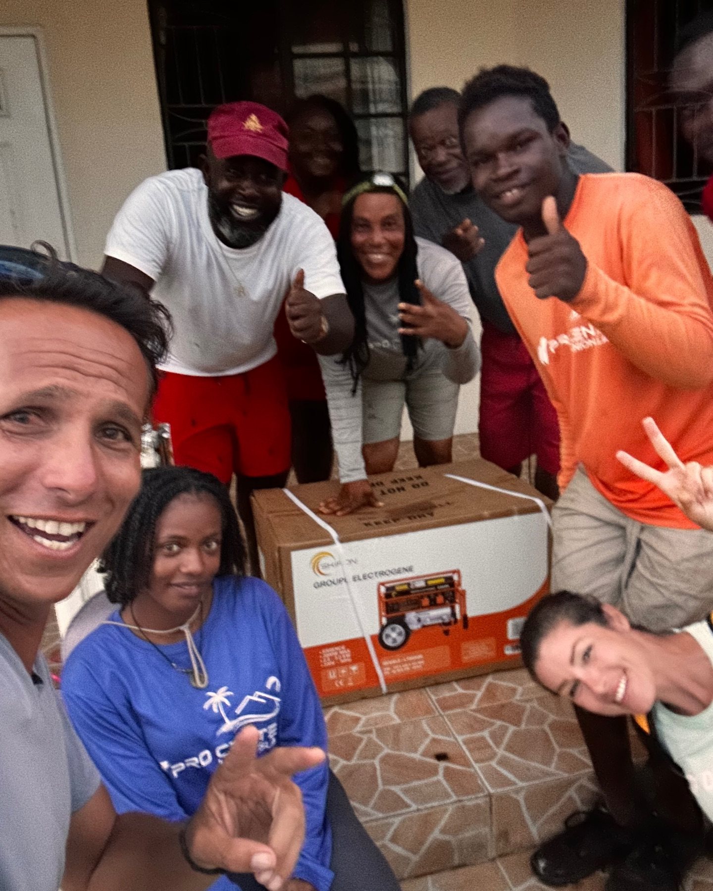 Union Island residents and relief team members after a delivery